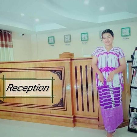 Golden Palace Hotel Hpa-an Bagian luar foto